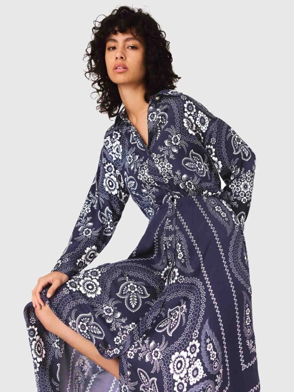 Maje Maxi bandana print dress - Picture 5 of 7